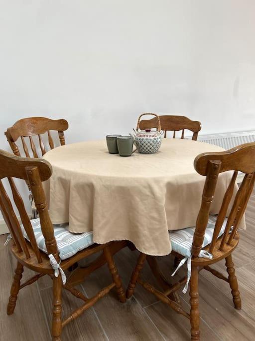 The Parlour Cottage Galway Ngoại thất bức ảnh